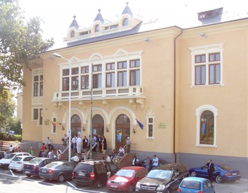 Salcie, trimis în judecată pentru furt